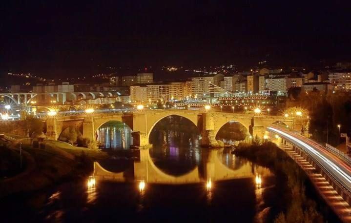 Castelodobispo - Ourense Sobrado del Obispo Exterior foto